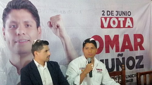 Omar Muñoz aspirante a la alcandía de Cuautlancingo denuncia campaña negra