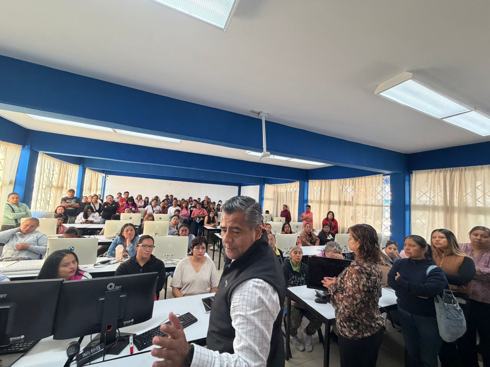 Raymundo Cuautli encabeza asamblea comunitaria: Colonia Emiliano Zapata