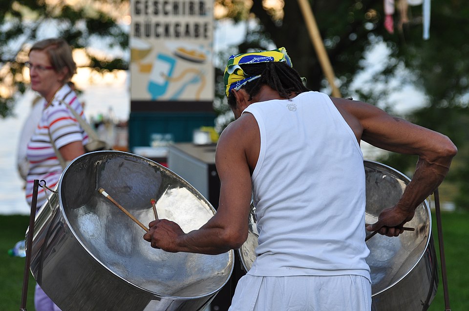 El mundo celebra hoy el Día Mundial de los Tambores Metálicos 2026