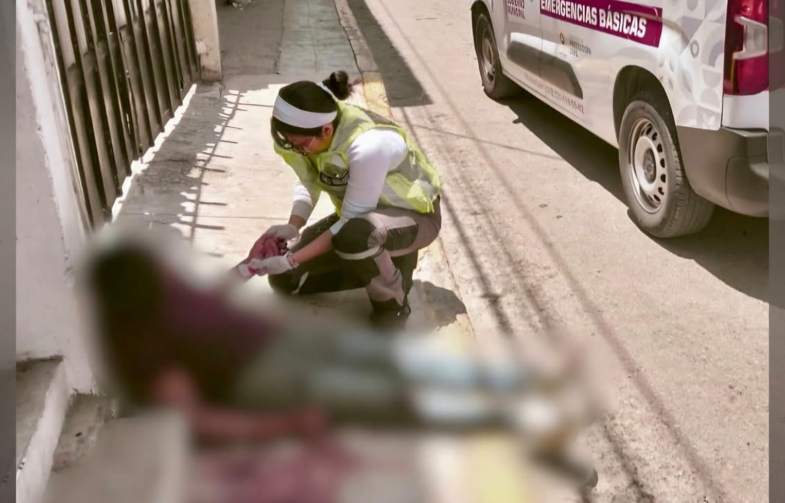 Atienden a hombre lesionado en calles del Barrio del Alto
