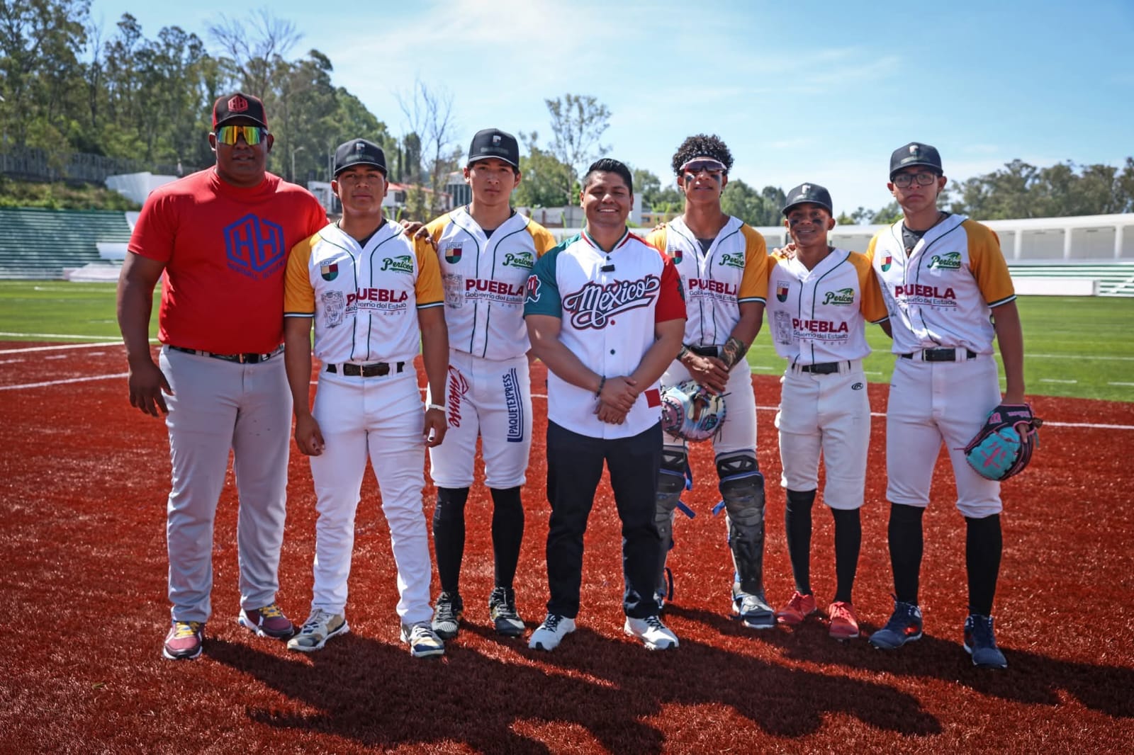 Cuautlancingo destaca en la Liga Instruccional de Béisbol con liderazgo en la tabla