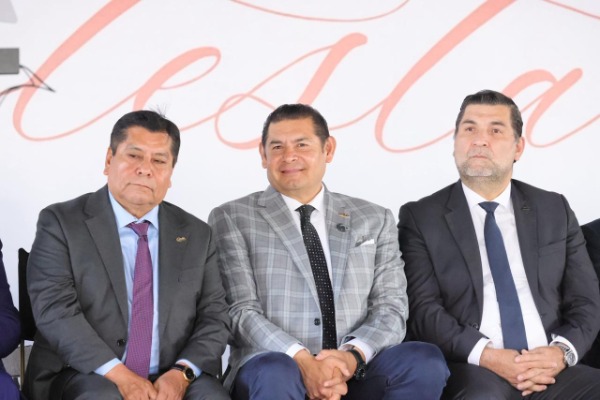 Confirma Ameneta construcción de tren ligero Puebla-Atlixco