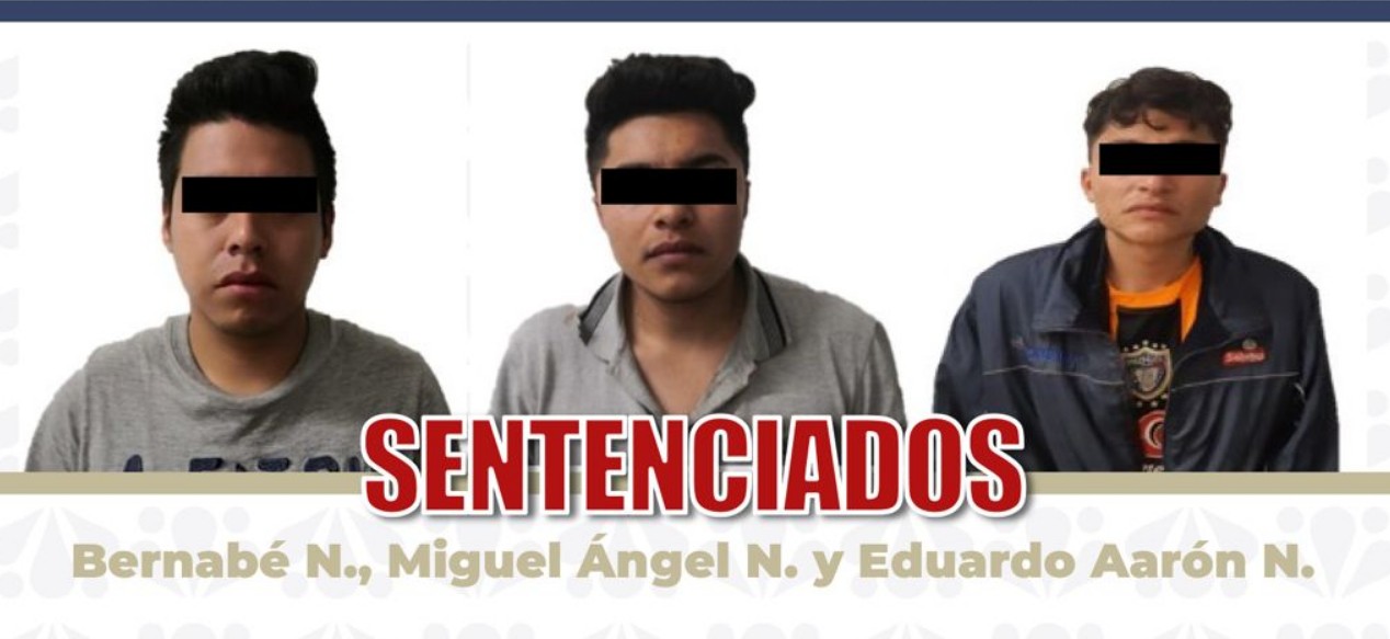 Elementos de la Fiscalía de Puebla durante una investigación por secuestro.