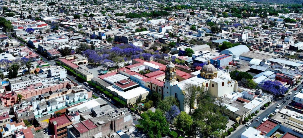 Cielo parcialmente nublado en Tehuacán durante la tarde.