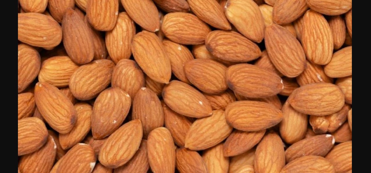 El truco que facilita filetear almendras en casa