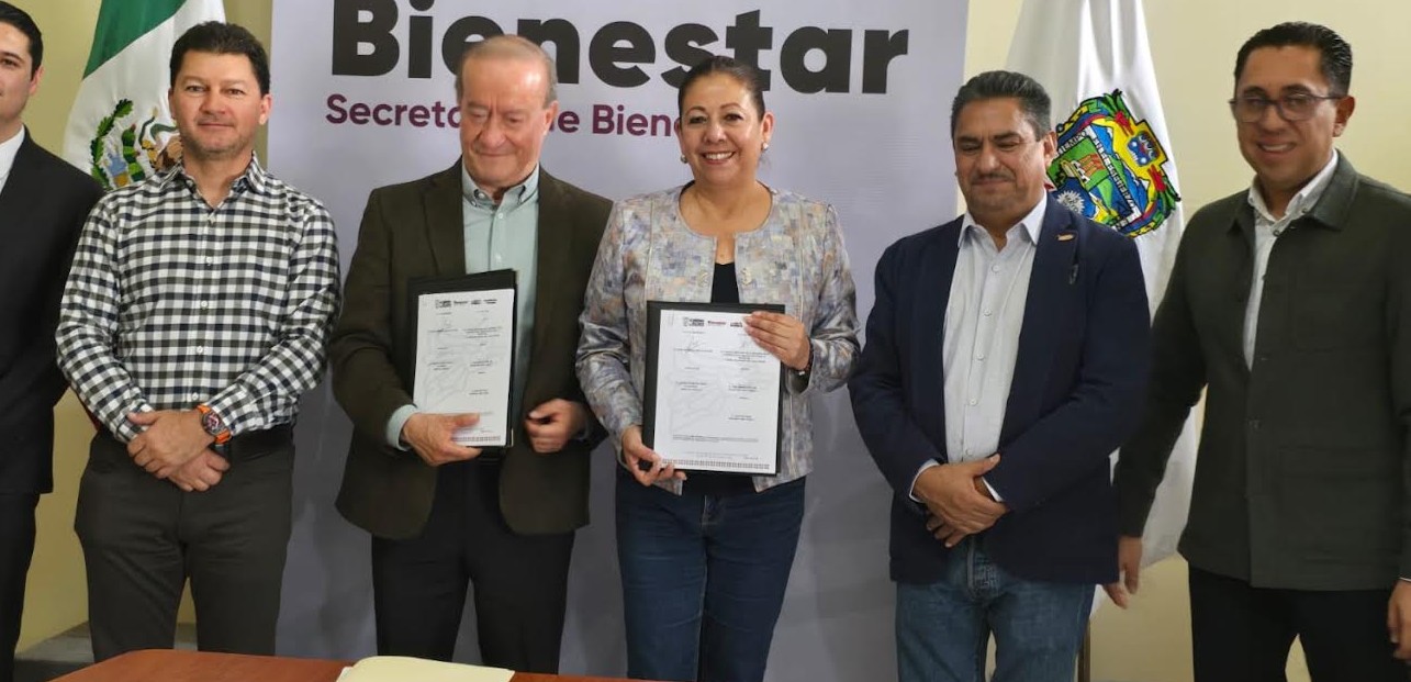 Firma de convenio entre CMIC Puebla y Bienestar