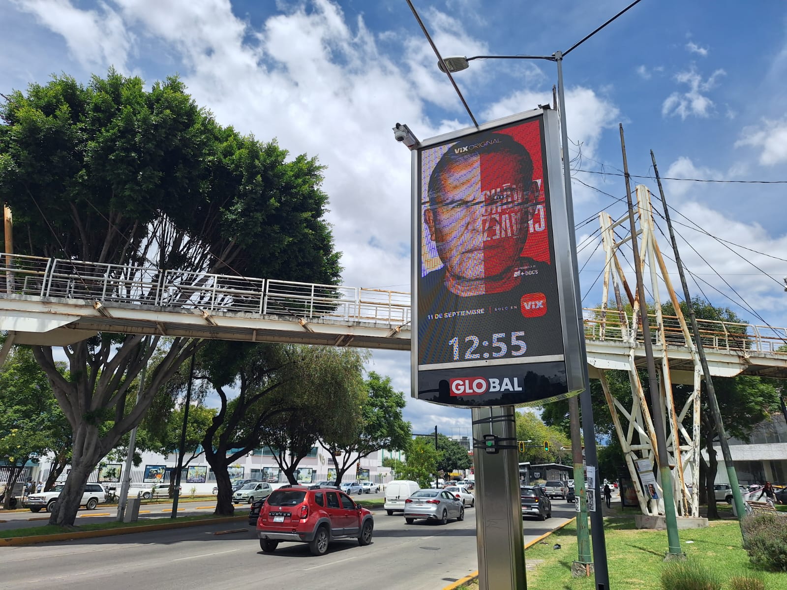Instalan 26 de 40 relojes inteligentes en Puebla; tendrán Wi-Fi, cámaras y botones de pánico