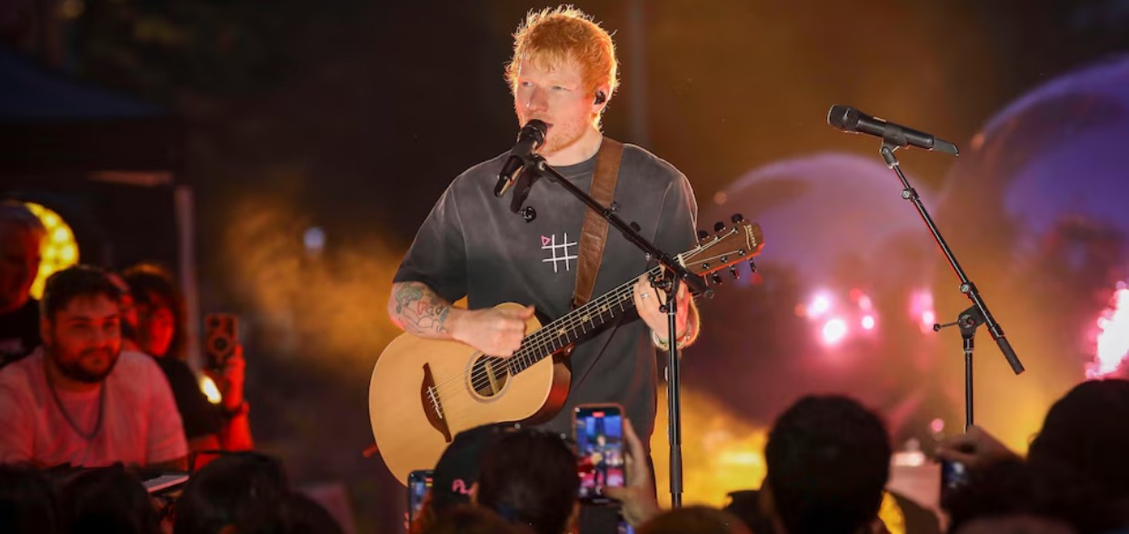 Ed Sheeran durante su gira internacional.