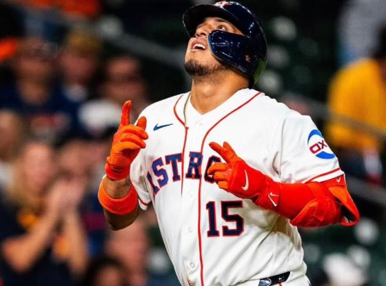 Llega a las grandes ligas con 100 jonrones acumulados Issac Paredes
