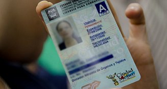 AMLO anuncia posible regreso de licencias permanentes en CDMX