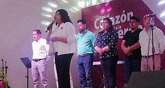 Karina Pérez celebra triunfo y reafirma compromiso con la comunidad