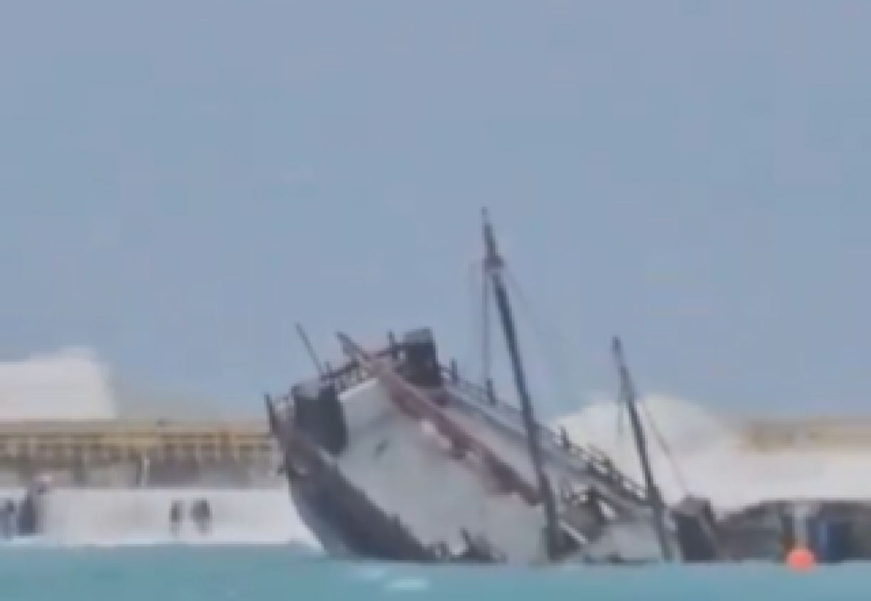 Huracán “Berly” hunde embarcaciones en Barbados 