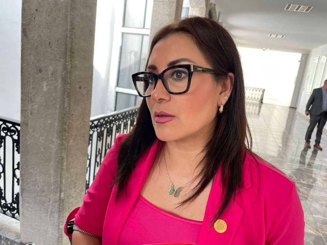 Reyna Flor deja comisión fortalecida, pero con pendientes