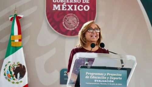 AMLO quedará por siempre en la grandeza de la patria: Lorena Cuéllar