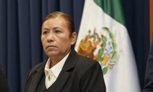 Renuncia Ernestina Carro Roldán a la PGJE
