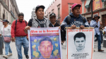 Foto: Cortesía Padres de los 43 normalistas de Ayotzinapa durante una protesta.
