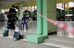 Foto: Cortesía Policías resguardan escuela donde ocurrió tiroteo en Bangkok.