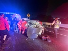 Foto: Cortesía Pareja sobrevive tras chocar su automóvil vs triblocks en el Libramiento Tlaxcala