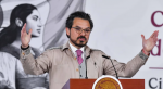 Foto: Cortesía Zoé Robledo durante reunión con padres de bebés fallecidos